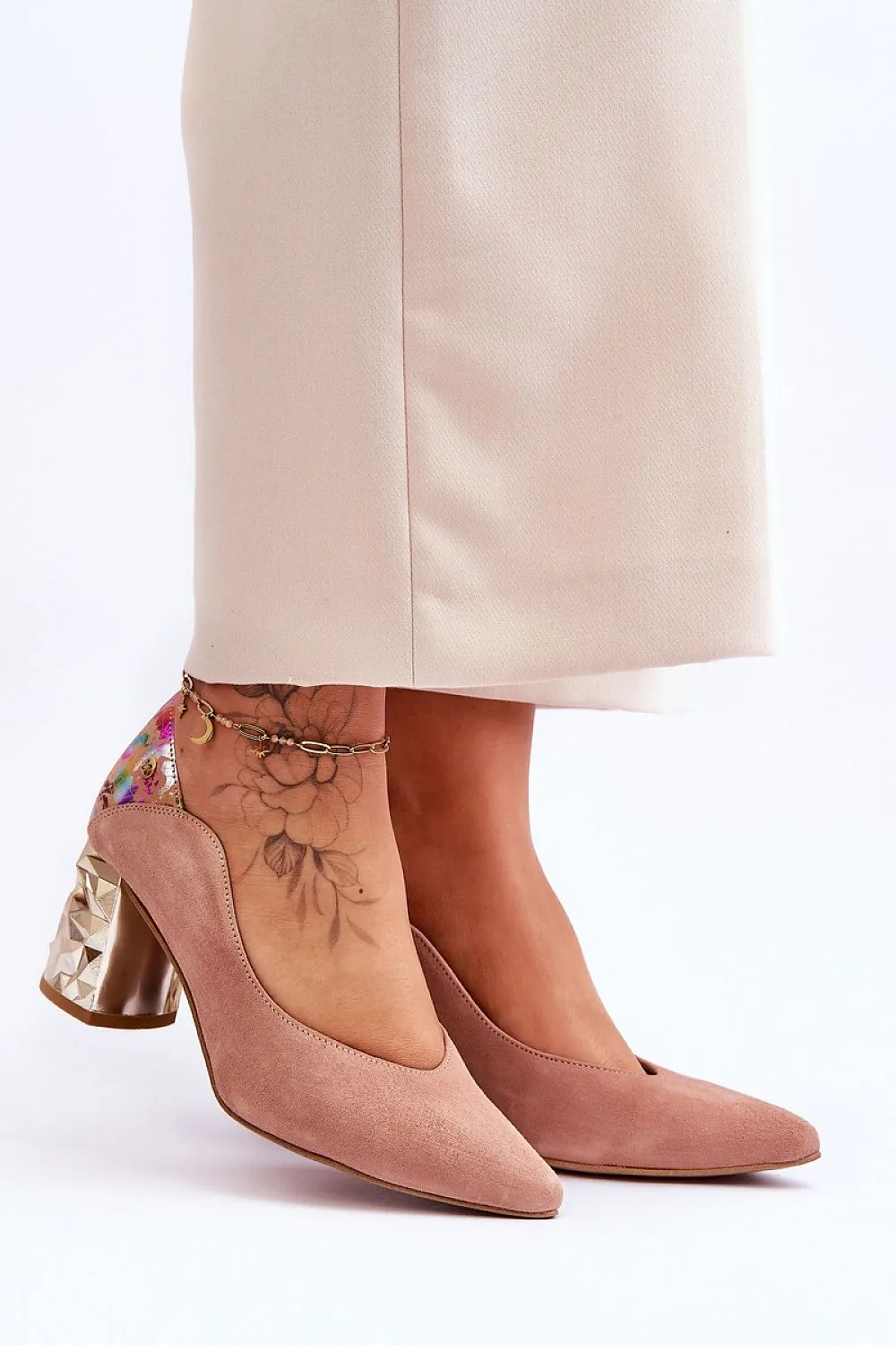 Block heel pumps Step in style