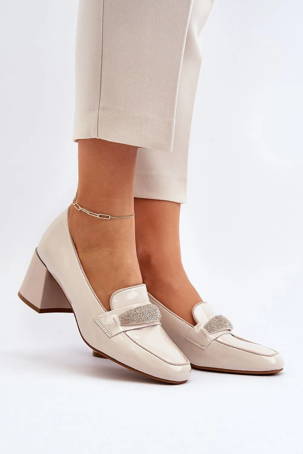 Block heel pumps Step in style