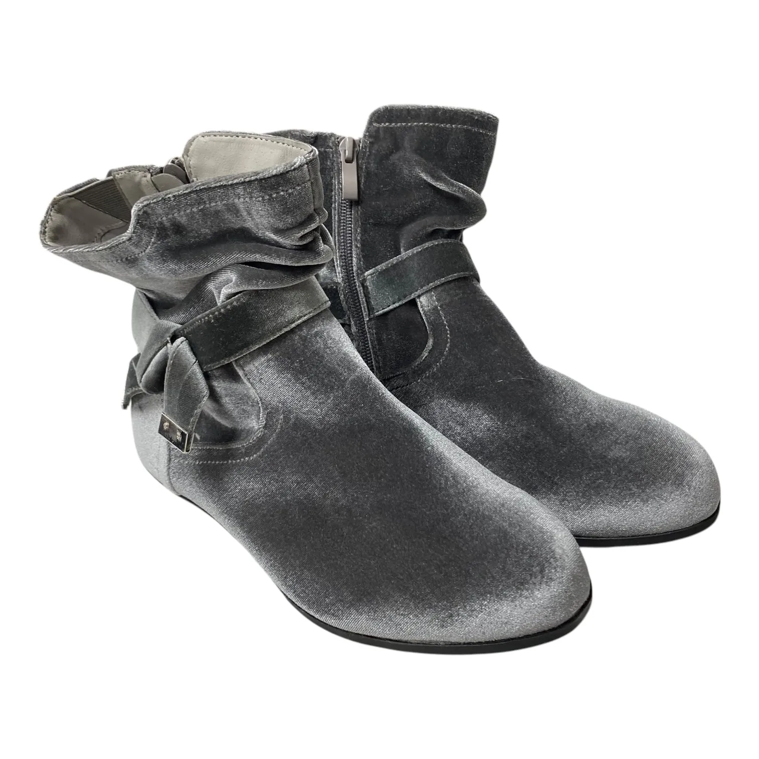 Boots Ankle Flats By Torrid In Grey, Size:8