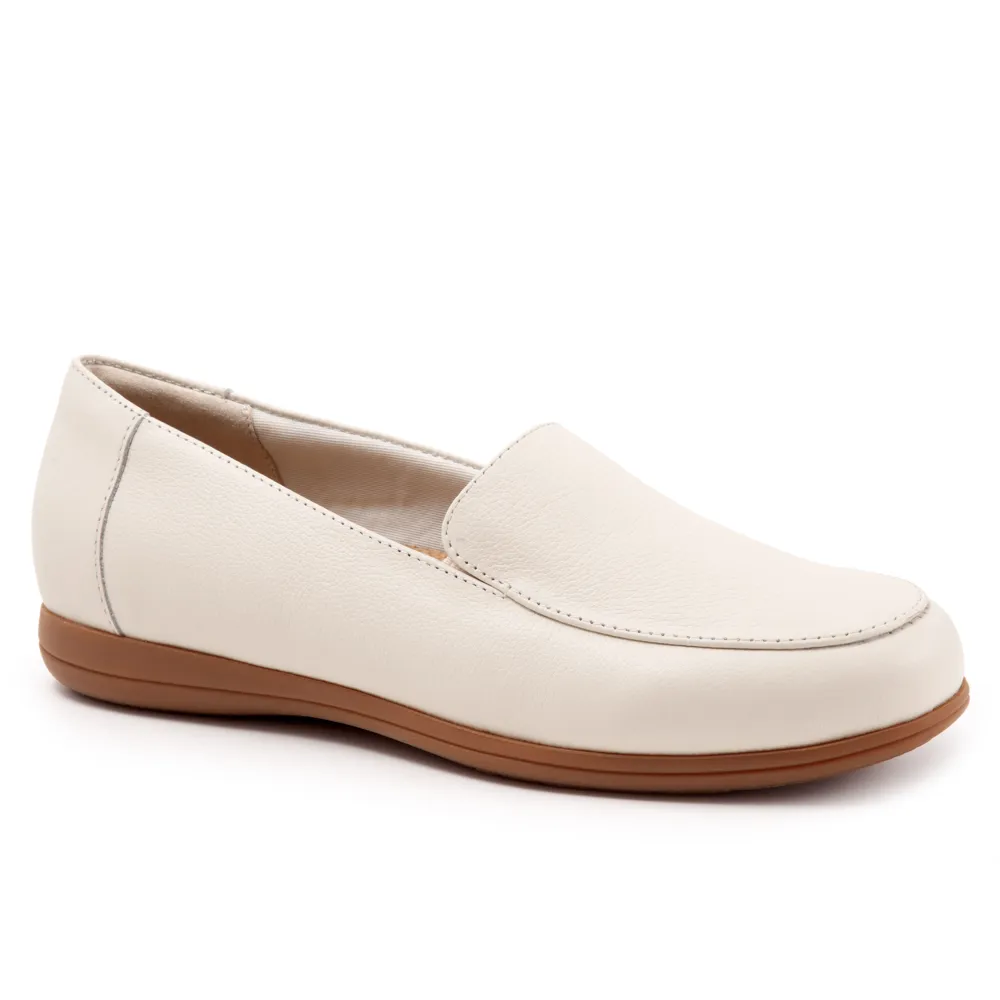 Deanna Loafer (T2055)