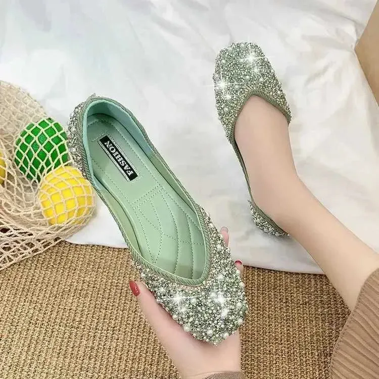 Dress Shoes Sparkling crystal pearl studded ballet shoes womens square toes sliding on a comfortable sofa light cut ballet dancer flat model female XW6.5