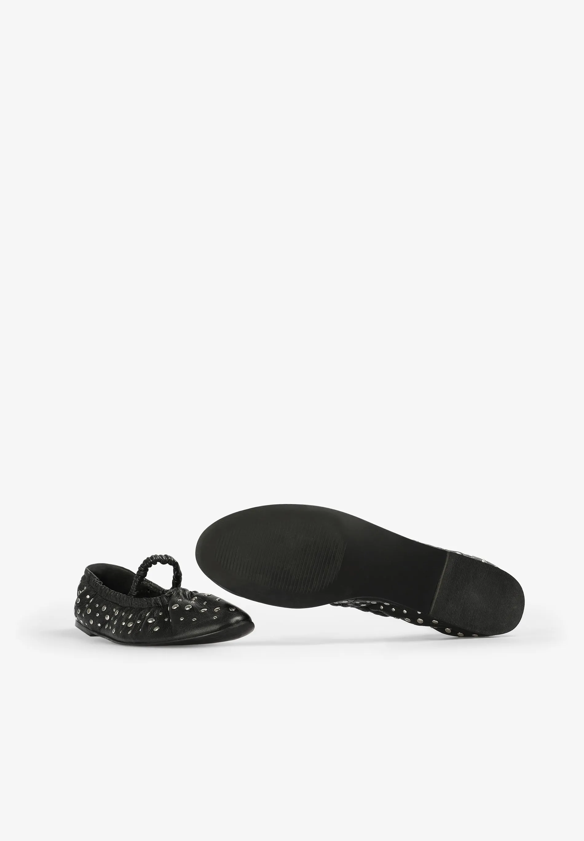 LEATHER STUDDED BALLET FLATS