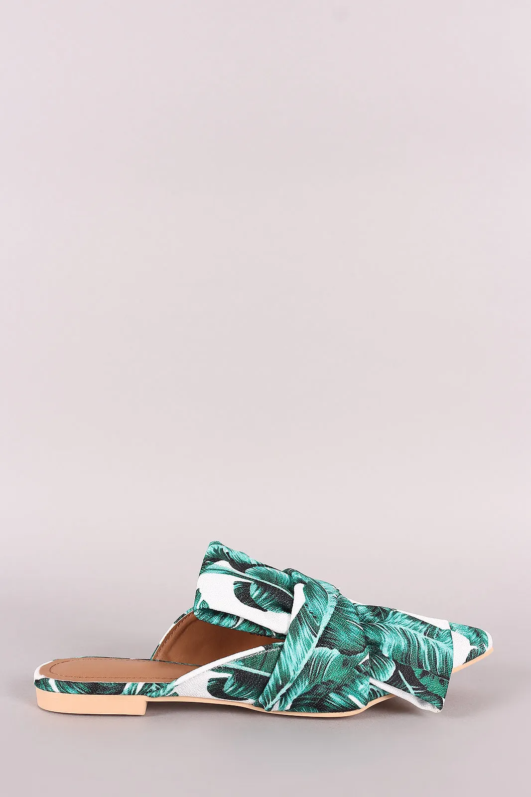 Leaves Print Pointy Toe Mule Flat