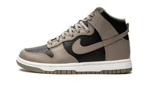 Nike Dunk High Moon Fossil (Women's)