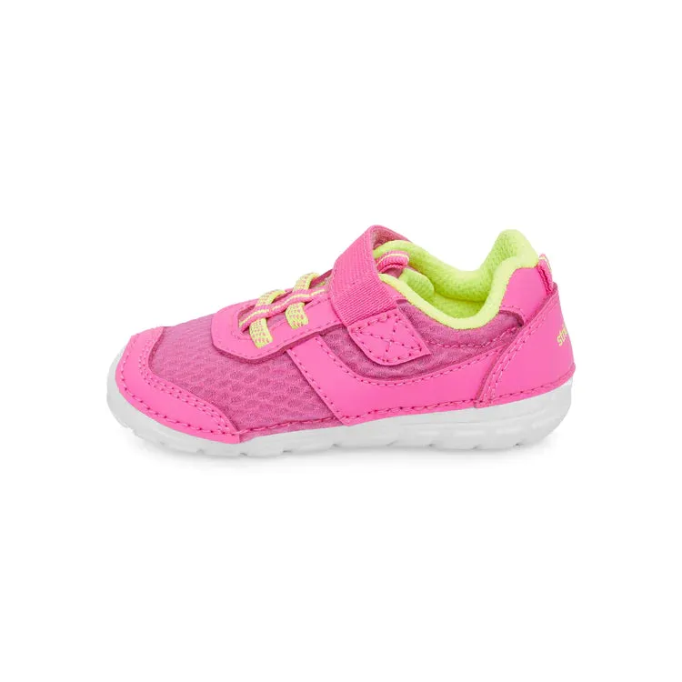 Stride Rite Soft Motion Zips Runner Sneaker