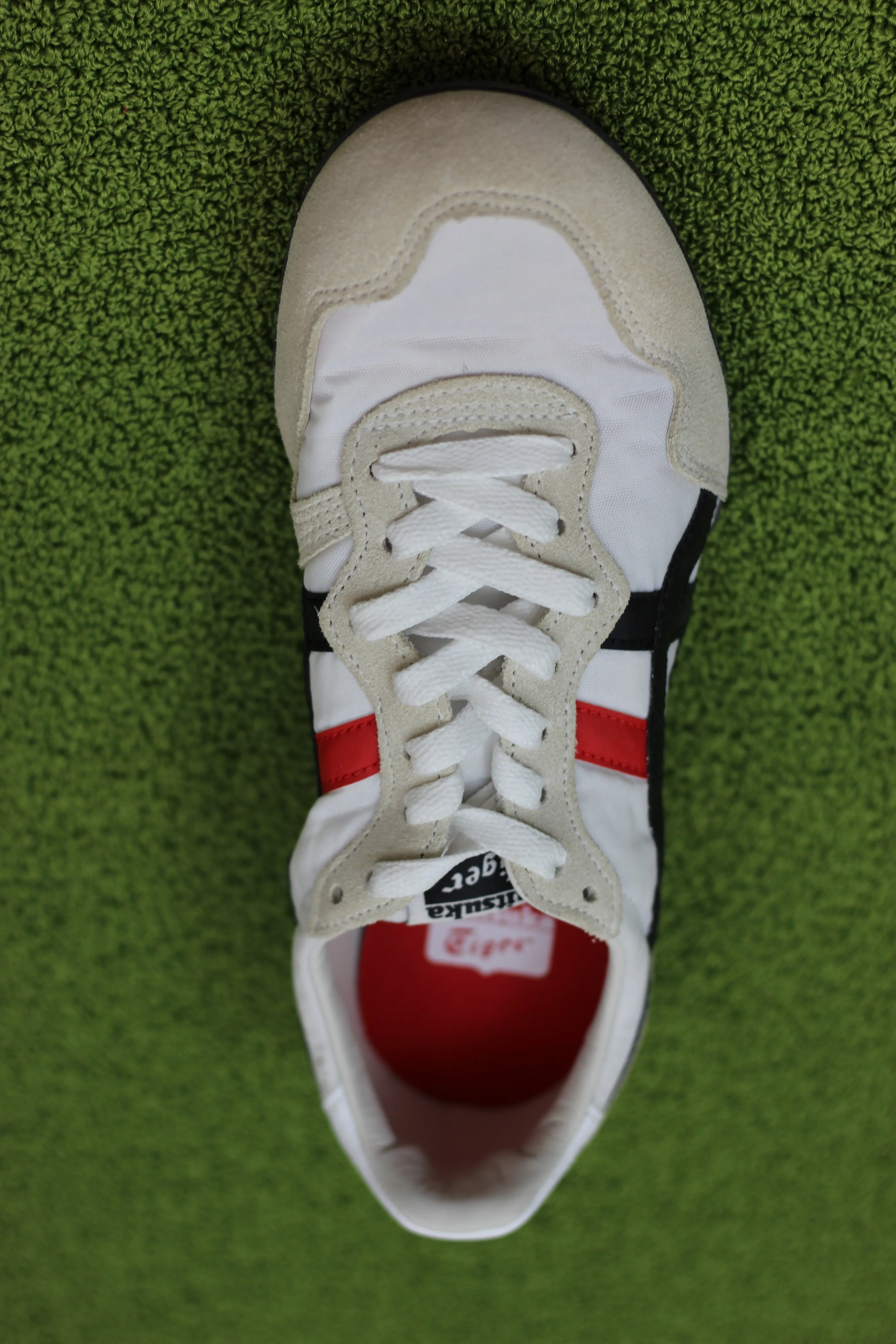 Unisex Serrano Sneaker - White/Black/Red Suede/Nylon