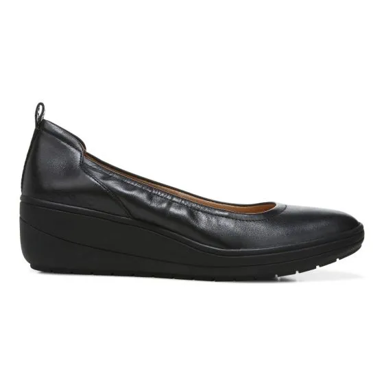 Vionic Jacey Wedge Slip On Shoe